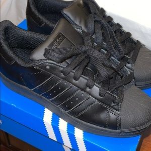 Adidas Superstar